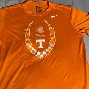 NWOT Nike Tennessee Volunteers Shirt